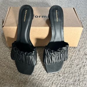 Reformation black Shereen block heel size 8
